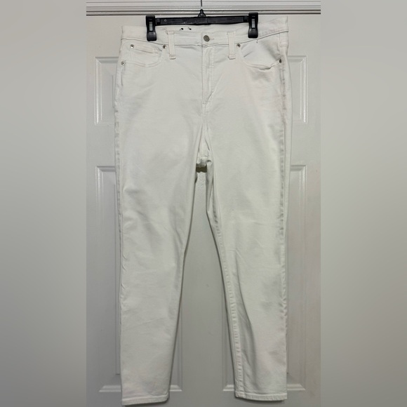 GAP Denim - GAP Denim Woman’s 18 (34) True Skinny Sky High Jeans